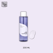 Isntree  Onion Newpair Essence Toner 200ml bottle on light purple background